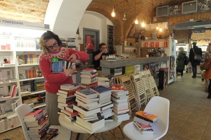 „E revoltător că nu mai poate continua”. Se închide una dintre cele mai importante librării independente din România